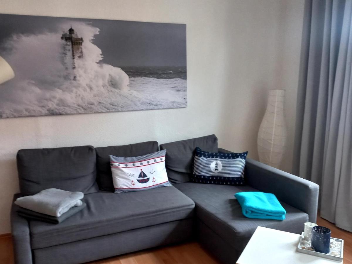 Ferienwohnung Wettin Bagian luar foto